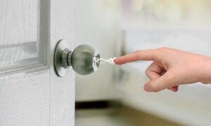 Rò rỉ điện Rò rỉ điện