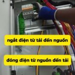 Thao tác aptomat trong tủ điện theo đúng thứ tự, người thao tác đeo găng bảo hộ